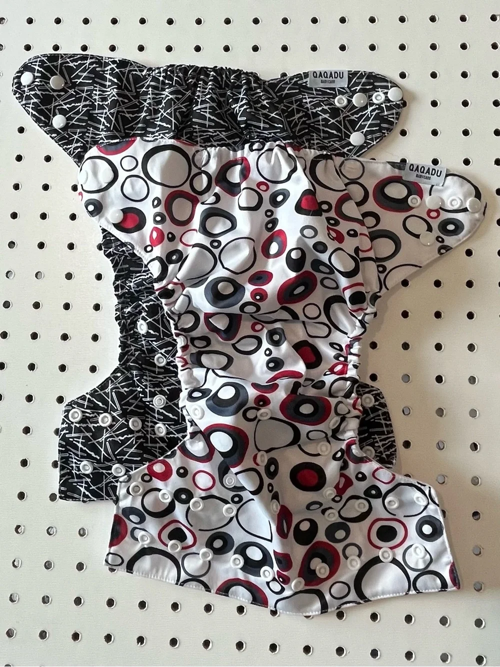 Qaqadu Baby Reusable Cloth Diaper Cover - White with Black & Red Circles